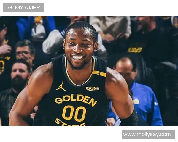 美媒称库明加融入球队体系展现团队意识整体表现令人眼前一亮